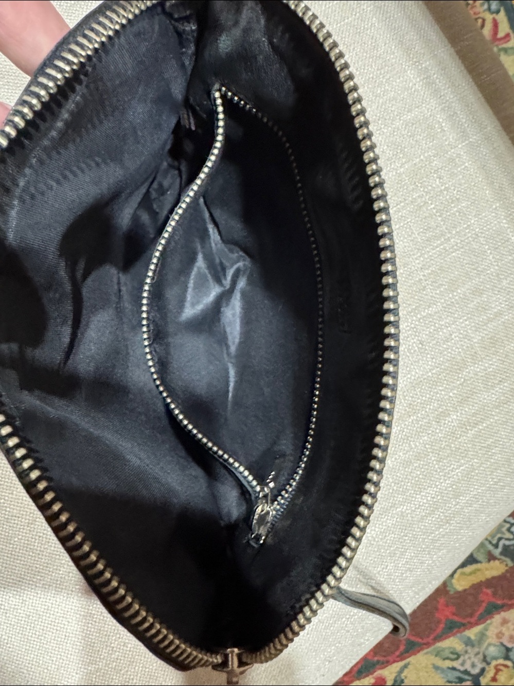 Lisa Jenks Vintage Black Leather Crossbody Bag - Picture 11 of 11